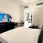 Cozy Studio In Dubai